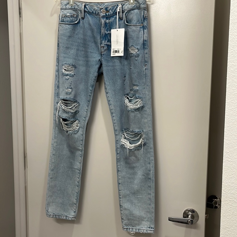 NWT Frame denim jeans- READ DETAILS BELOW